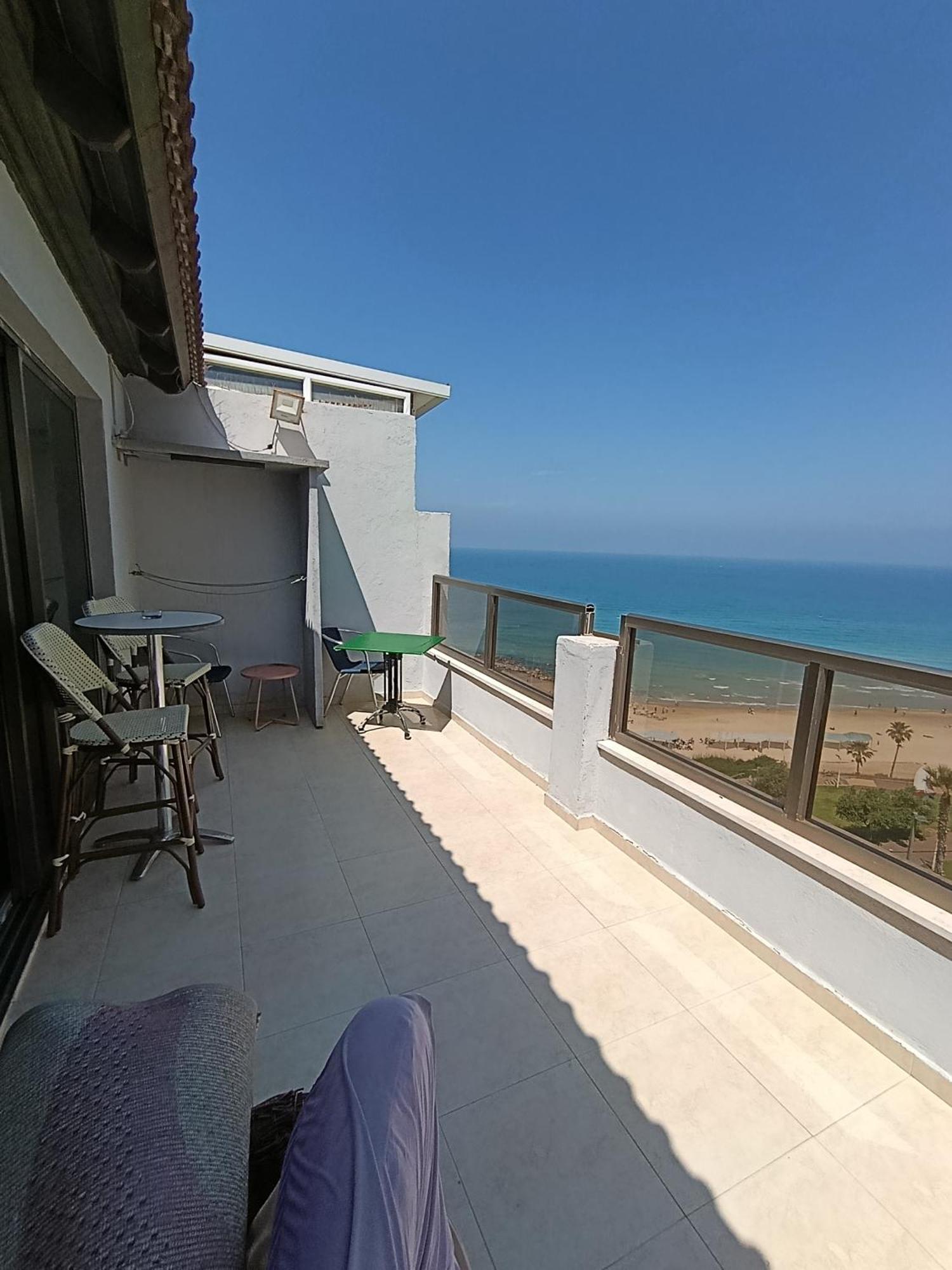 Penthouse Apartment On The Beach Bat Yam Habitación foto