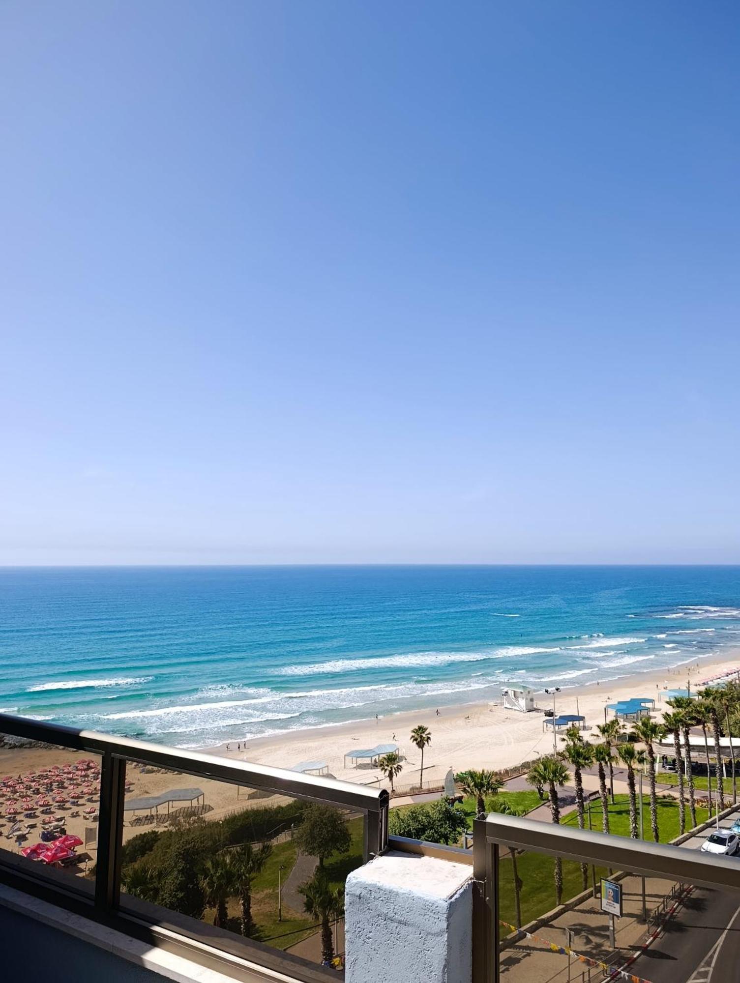 Penthouse Apartment On The Beach Bat Yam Habitación foto